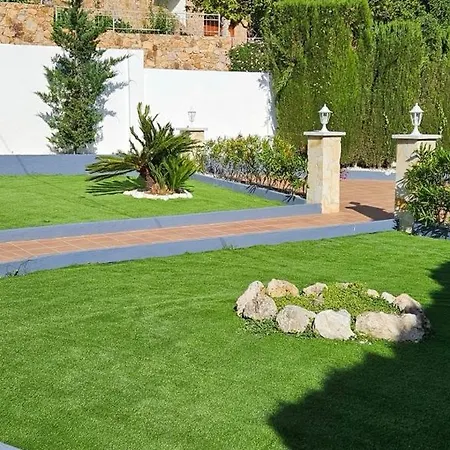 Ainara Luxury Villa