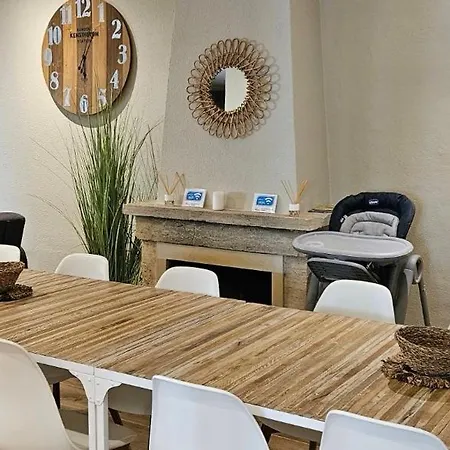 Ainara Luxury